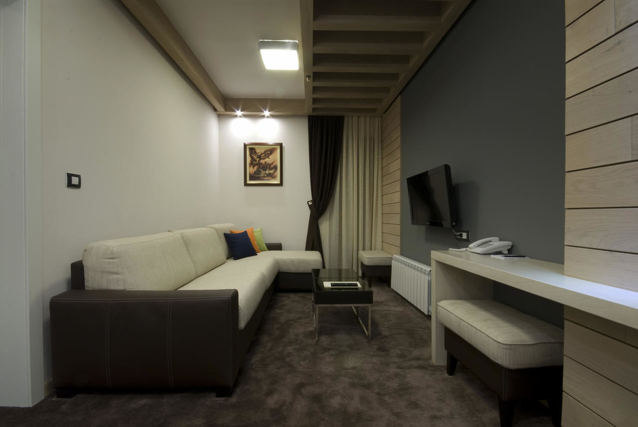 Отель Hotel Soa Жабляк-37