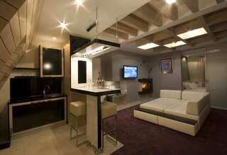 Отель Hotel Soa Жабляк Роскошные апартаменты-1